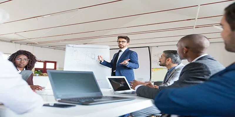 Điểm qua những khó khăn, thách thức mà CEO gặp phải 